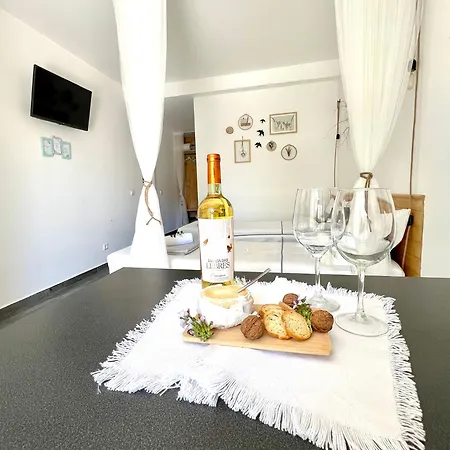 Semesterbostad Casa Mos